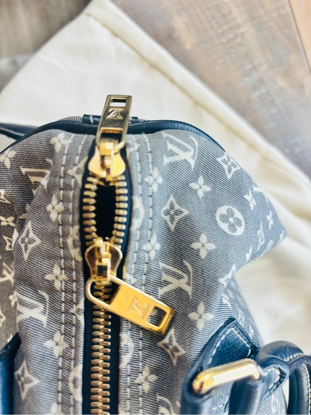 Louis Vuitton Soft Speedy 30 Bandouliere Idylle Navy